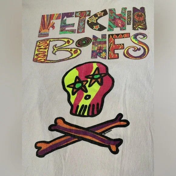 Vintage “Fetchin Bones” concert tee 🎶😮 - Picture 2 of 4